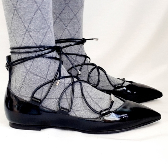 Louis Vuitton authentic NWOT black lace up flats - Picture 2 of 11